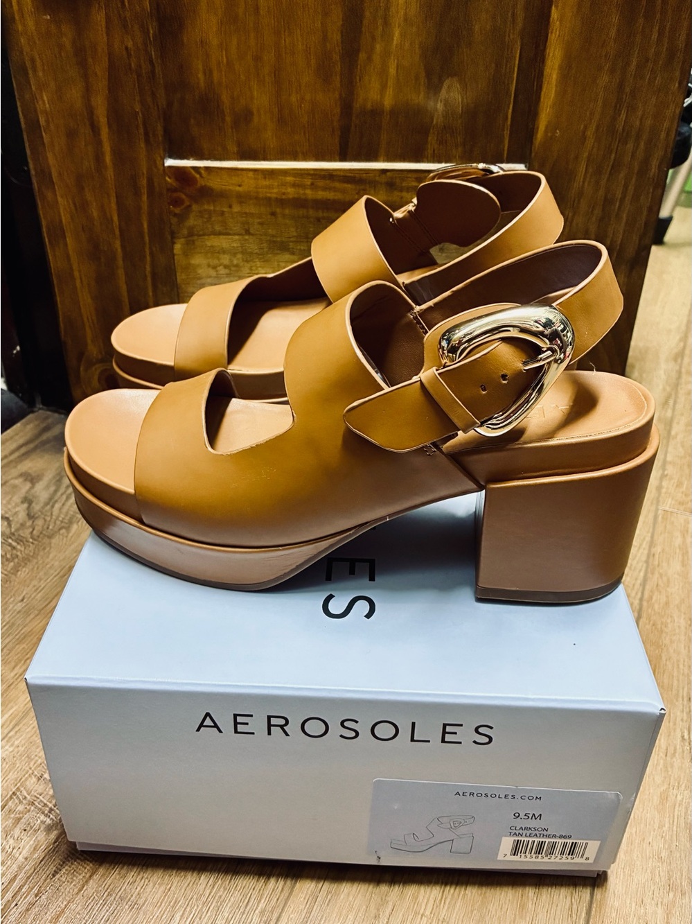 NWT Aerosoles Leather Clarkson Caramel Tan Platform Block Heel Sandals 9.5 M